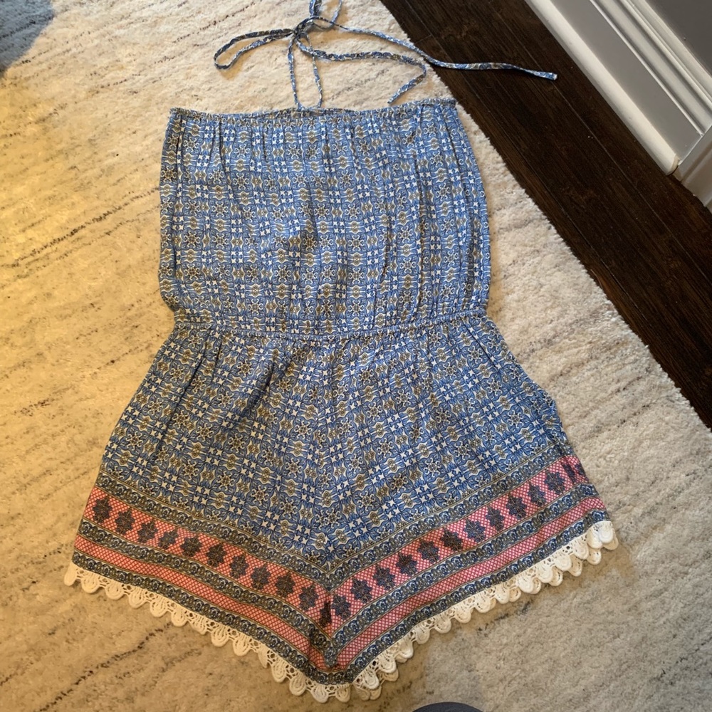 Romper - Picture 2 of 2